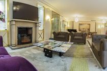 Royal Garden Champs-elysees Hotel